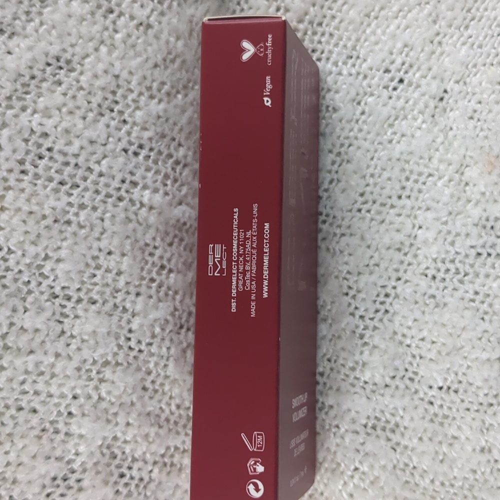 Dermelect Cosmeceuticals Smooth Lip Volumizer, 7ml/0.24fl oz - Picture 10 of 14